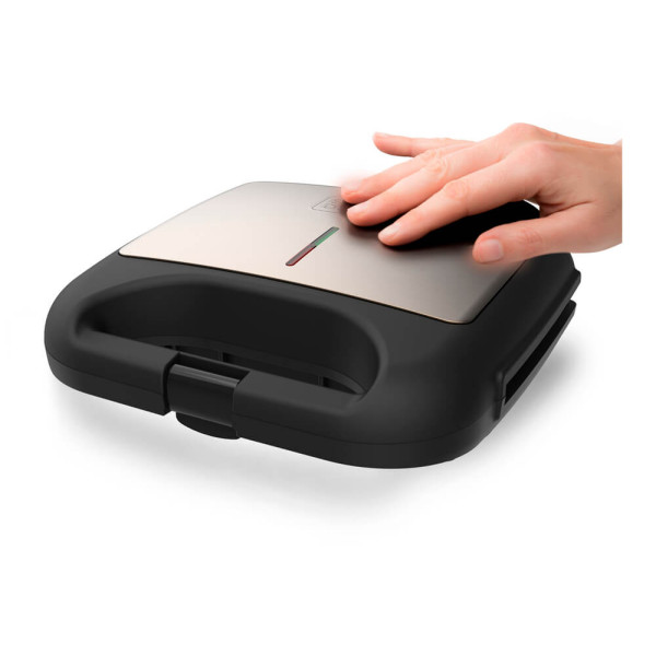 Бутербродница BLACK+DECKER BXSA753E