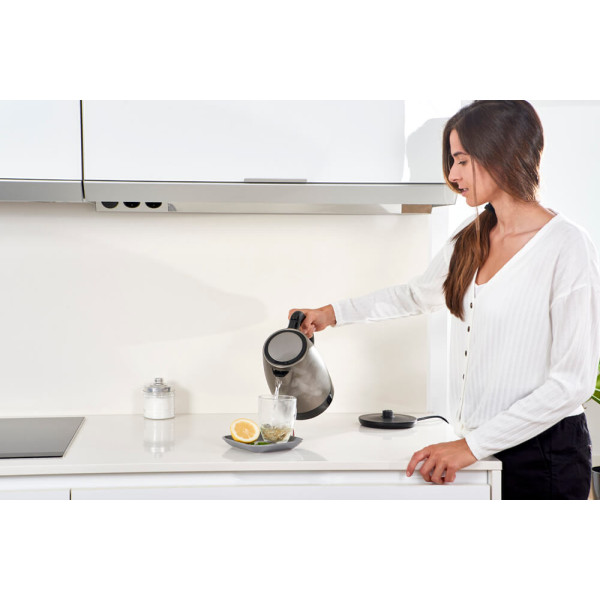 Электрочайник BLACK+DECKER BXKE2201E