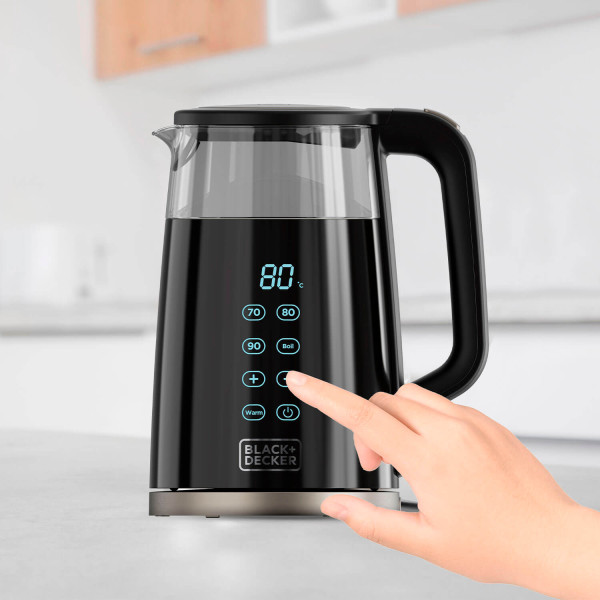 Электрочайник BLACK+DECKER BXKE2206E
