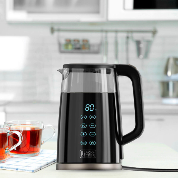 Электрочайник BLACK+DECKER BXKE2206E
