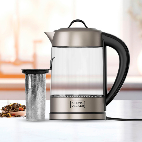 Электрочайник BLACK+DECKER BXKE2205E