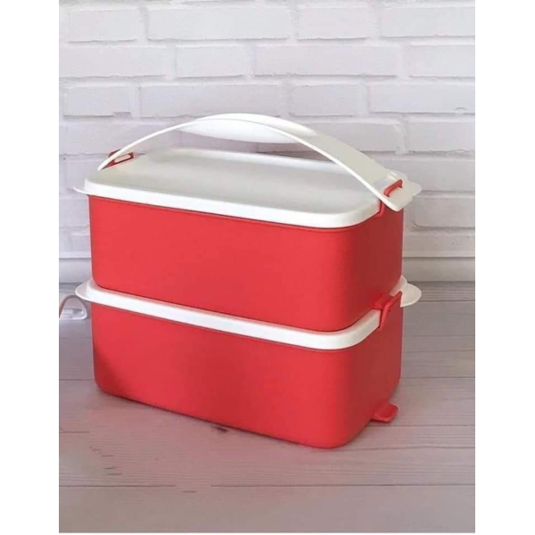 Контейнер Парад 1,5л Tupperware красный